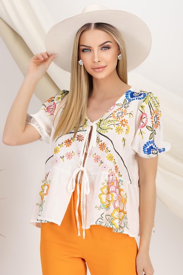Bluza dama din material subtire tip in alba cu croi larg si detalii brodate