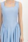 Světle modrá šaty přes koleno lycra zvonový skleník 7 - StarShinerS.cz