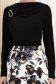 Bluza dama din lycra neagra cu croi larg si detaliu modern frontal 4 - StarShinerS.ro