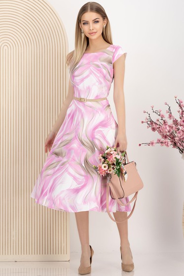 Rochie din stofa elastica roz midi in clos cu accesoriu tip curea si buzunare laterale