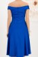 Rochie din tafta elastica satinata albastra midi in clos cu umeri goi accesorizata cu brosa - StarShinerS 5 - StarShinerS.ro