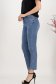 Blugi lungi MomFit albastri cu talie inalta si accesoriu tip curea 3 - StarShinerS.ro