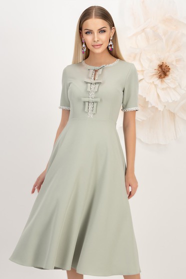 Rochie din stofa elastica mint midi in clos cu fundite, perle si pietre strass - StarShinerS