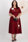 Rochie din stofa elastica visinie midi in clos cu detalii brodate si flori 3D - StarShinerS 3 - StarShinerS.ro