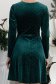 Rochie din catifea verde scurta in clos cu decolteu petrecut si sclipici- StarShinerS 5 - StarShinerS.ro