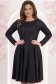 Rochie din catifea neagra pana la genunchi in clos cu decolteu rotunjit - StarShinerS 1 - StarShinerS.ro