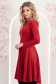 Rochie din catifea rosie pana la genunchi in clos cu decolteu rotunjit - StarShinerS 3 - StarShinerS.ro