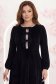 Rochie din catifea neagra midi in clos accesorizata cu fundite si pietre strass frontal 1 - StarShinerS.ro