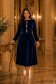 Rochie din catifea bleumarin midi in clos accesorizata cu fundite si pietre strass frontal 1 - StarShinerS.ro