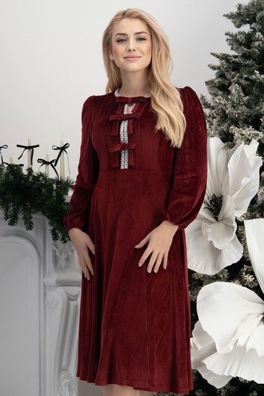 Burgundija haljina baršun midi cloche