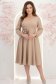 Rochie din stofa elastica bej midi in clos cu brosa in forma de floare cu buzunare 2 - StarShinerS.ro