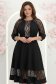 Rochie din stofa neagra midi in clos cu aplicatii de dantela - StarShinerS 1 - StarShinerS.ro