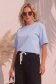 Tricou din viscoza albastru-deschiscu un croi larg si decolteu rotunjit