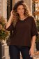 Bluza dama din tricot fin maro cu un croi larg si accesoriu cu pietre strass