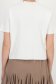 Bluza dama din tricot fin alba cu un croi larg si buzunare frontale 5 - StarShinerS.ro
