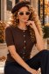 Cardigan dama din tricot fin maro cu un croi lejer si nasturi decorativi 1 - StarShinerS.ro