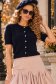 Cardigan dama din tricot fin bleumarin cu un croi lejer si nasturi decorativi