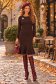 Rochie maro până la genunchi tip creion accesorizata cu brosa - StarShinerS 3 - StarShinerS.ro