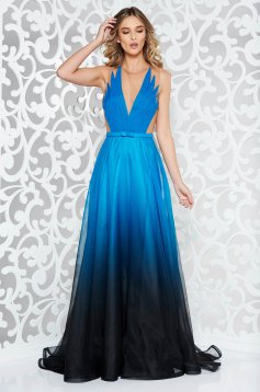 Ana Radu occasional turquoise veil dress with a cleavage