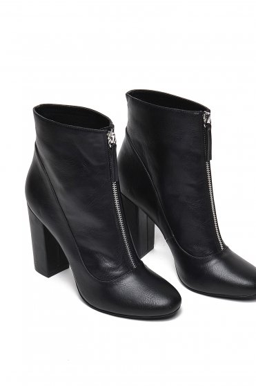 Top Secret black ecological leather ankle boots with high heels