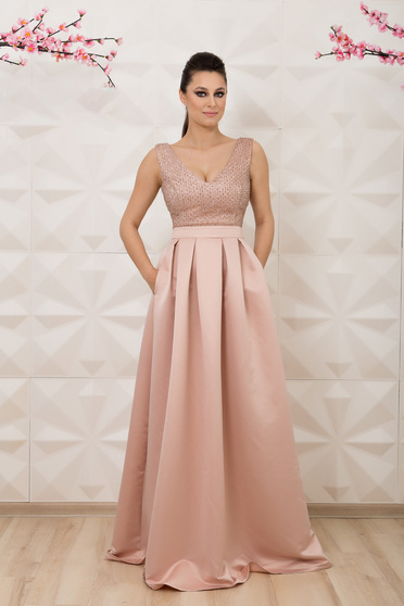 Rochie Fofy rosa de ocazie lunga in clos cu decolteu