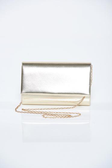 Occasional gold bag with metallic aspect