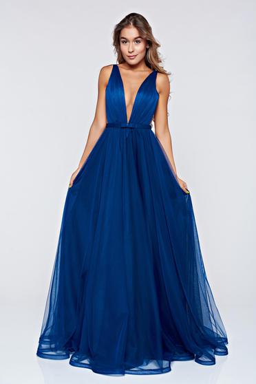Rochie Ana Radu albastra-inchis de lux din tul captusita pe interior cu decolteu in v