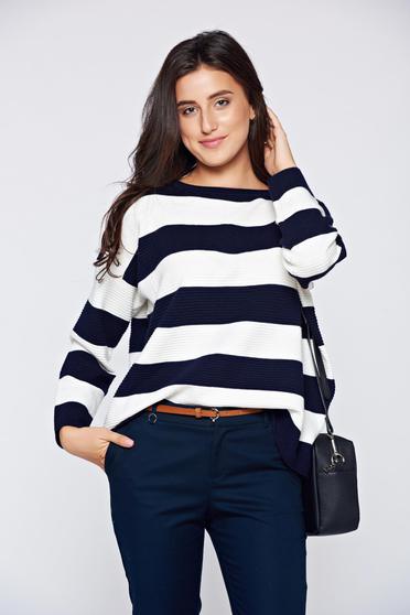 Pulover SunShine albastru-inchis casual scurt tricotat cu croi larg cu maneci lungi si dungi