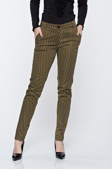 Pantaloni PrettyGirl khaki conici cu imprimeu geometric