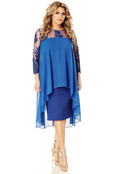 Rochie albastra de ocazie tip creion cu insertii de broderie