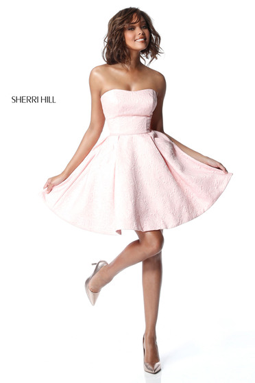 Rochie Sherri Hill roz deschis de lux in clos cu umeri goi