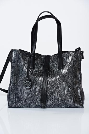 Black casual bag with metallic aspect