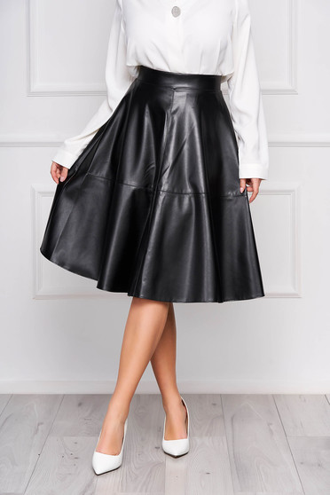 Fusta StarShinerS neagra midi casual din piele ecologica in clos cu talie inalta