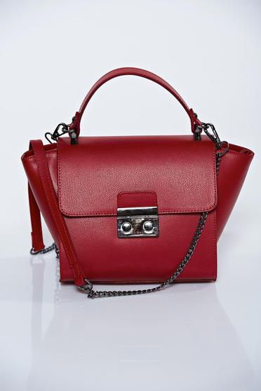 Red casual natural leather bag with a compartment with internal pockets