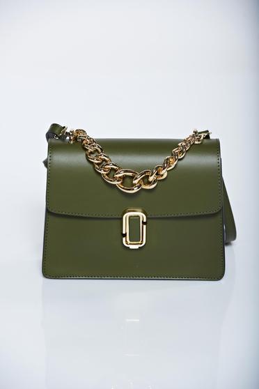 Green casual ecological leather bag accessorized with chain