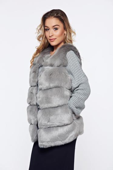 Grey elegant gilet with pockets with inside lining