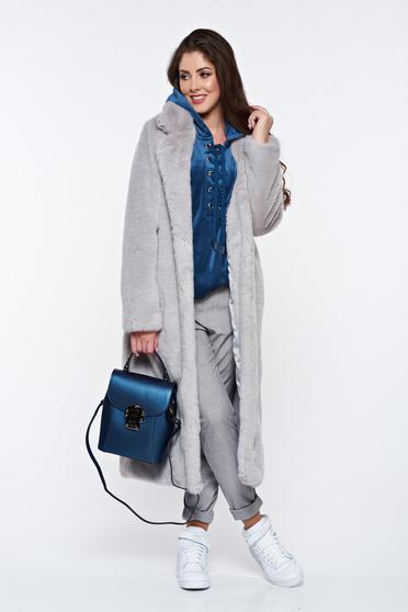 Grey fur with straight cut from soft fabric with inside lining
