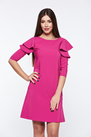 Rochie LaDonna roz prafuit cu croi in a de zi din stofa usor elastica cu volanase la maneca