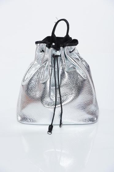 Silver bag casual with metallic aspect from ecological leather