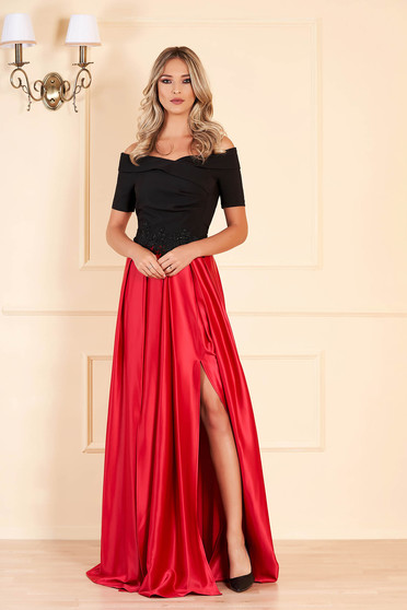 Rochie Artista rosie de ocazie in clos pe umeri din material satinat cu insertii de broderie