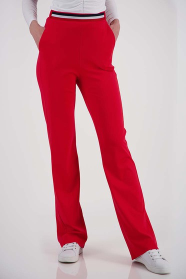 Pantaloni Dama  casual, Pantaloni din material elastic rosii evazati cu elastic in talie si buzunare laterale - StarShinerS - StarShinerS.ro