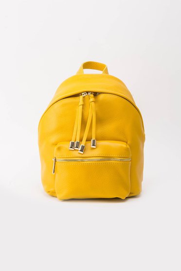 Yellow casual backpacks natural leather with metal accessories