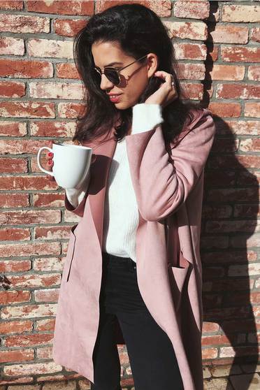 Cardigan SunShine rosa casual lung cu croi larg din material catifelat cu gluga nedetasabila si buzunare