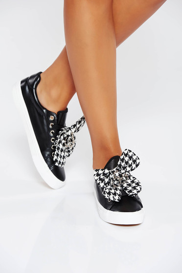 Black casual sneakers low heel from ecological leather with lace