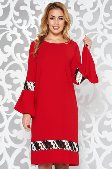 Rochie StarShinerS rosie eleganta cu croi larg din stofa usor elastica cu insertii de broderie
