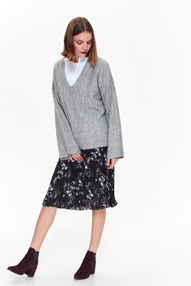 Pulover Top Secret gri-deschis casual cu croi larg din material tricotat cu decolteu in v