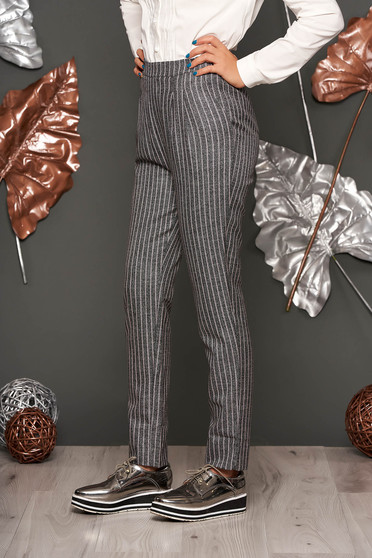 Pantaloni Fofy roz deschis office conici cu talie inalta din stofa neelastica cu buzunare