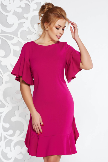 Fuchsia elegant straight dress slightly elastic fabric with inside lining with ruffles at the buttom of the dress