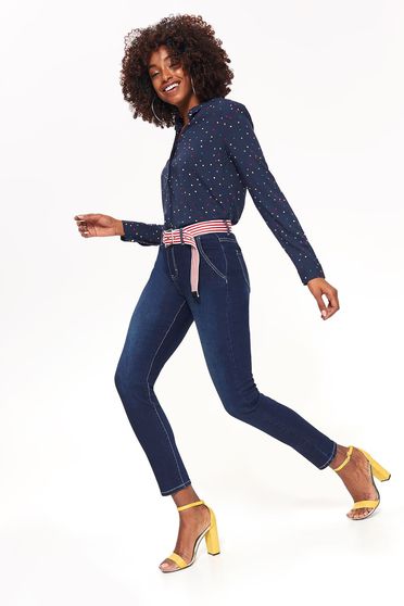 Blugi Top Secret albastri skinny cu talie medie din bumbac usor elastic cu accesoriu tip curea cu buzunare