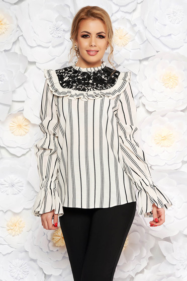 Bluza dama LaDonna alba cu croi larg cu maneci lungi cu aplicatii de dantela